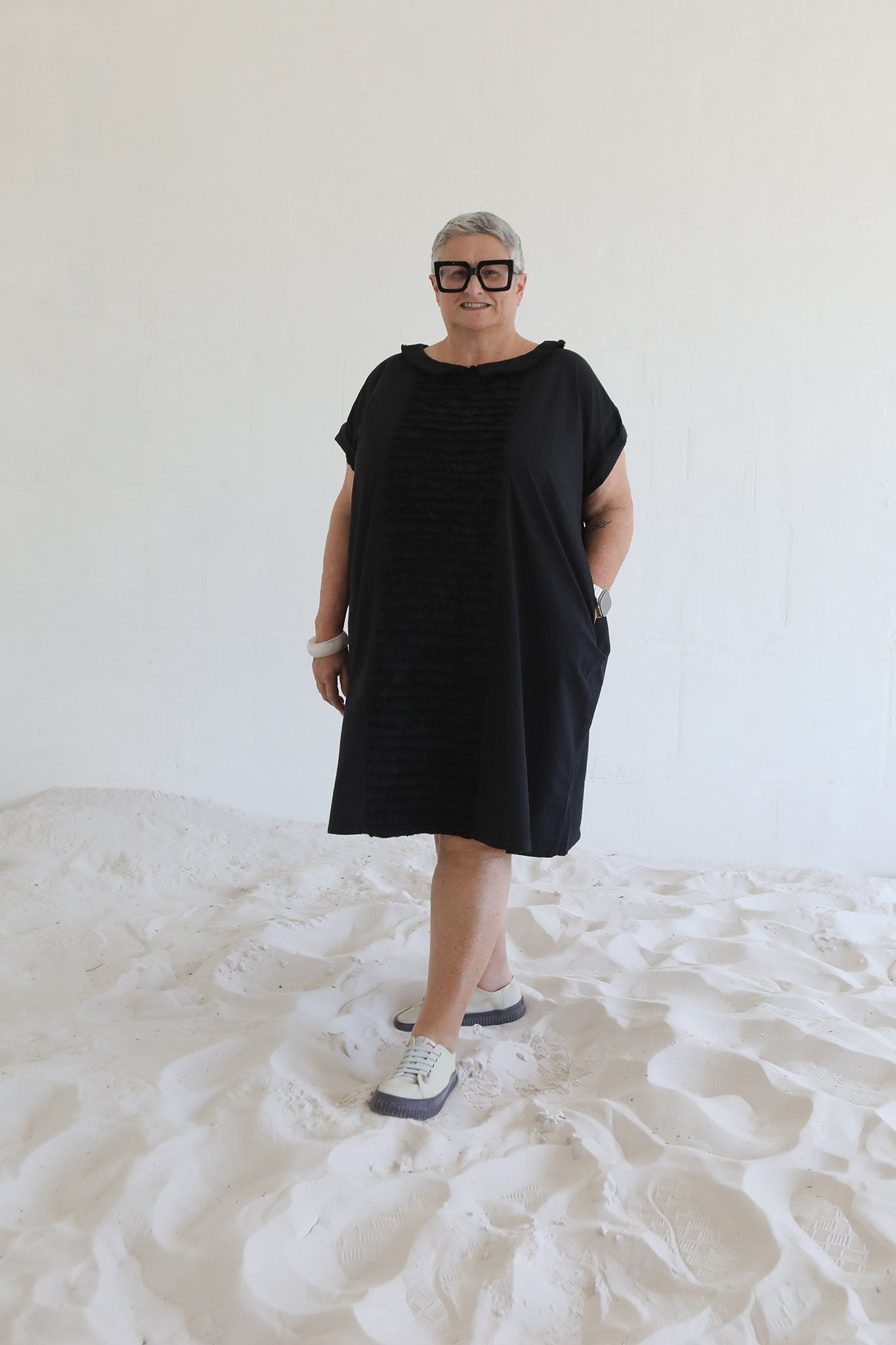 cotton twill dress Salem AW22 Wood Finish:Black Cerused Oak dressing possibilities Butterfly Embroidered Blue Hanfu